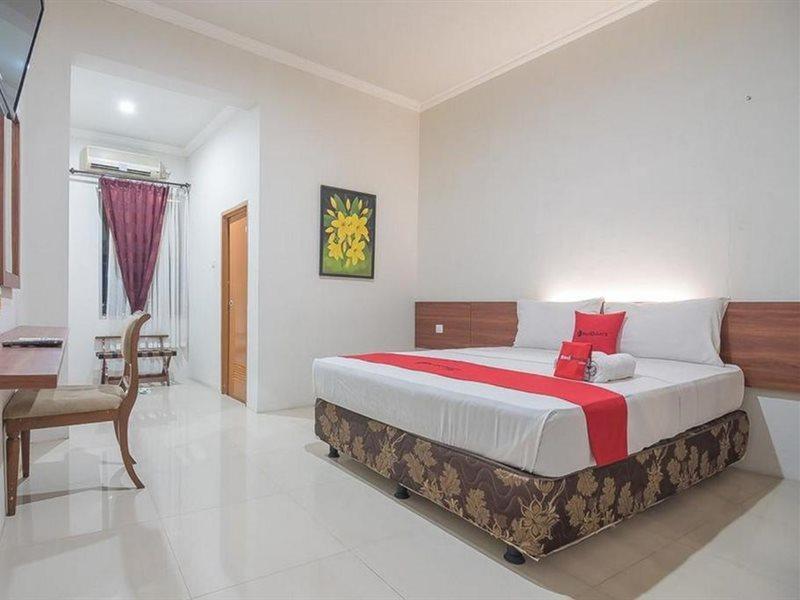 Reddoorz Near Alun Alun Subang Hotel Ngoại thất bức ảnh