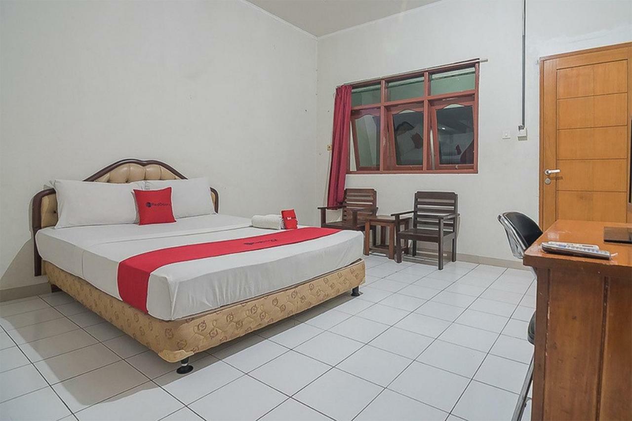 Reddoorz Near Alun Alun Subang Hotel Ngoại thất bức ảnh